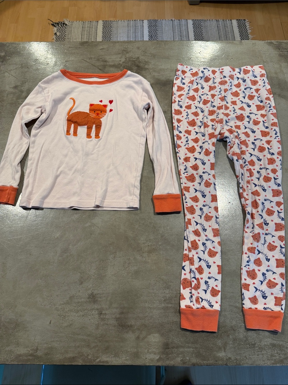 Girls' White & Orange Cat Pajama Set - Long Sleeve Top and Pants